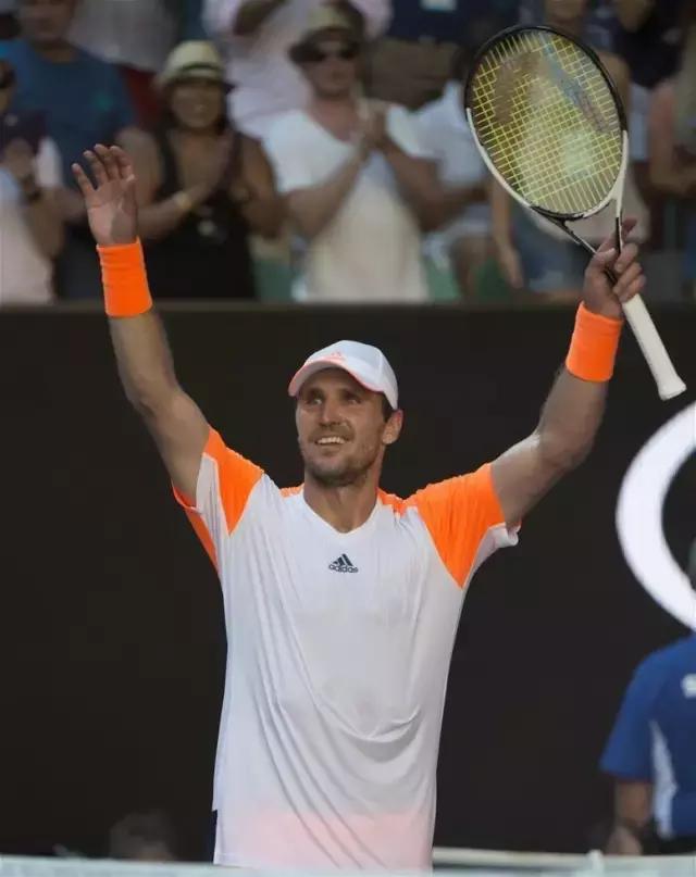 队的严格管 队的严格管