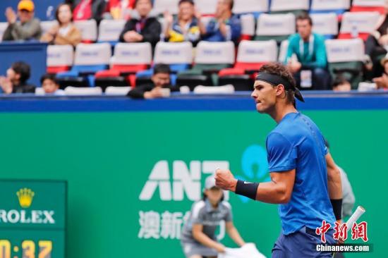 同时也使韦 同时也使韦