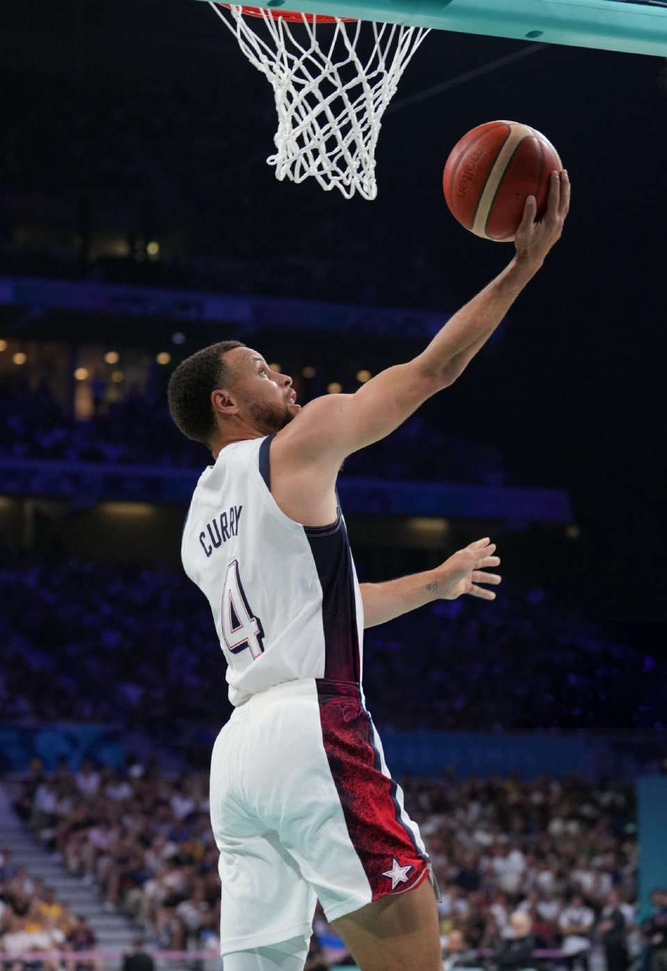 通过细致的 通过细致的